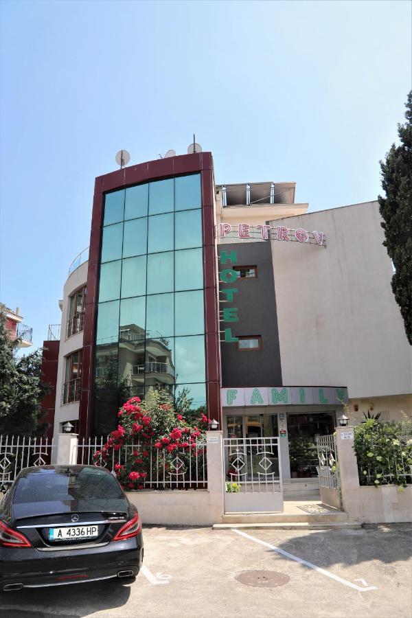 Petrov Family Hotel Nessebar Eksteriør billede